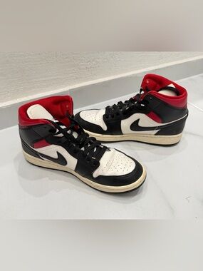 Nike air force 1 high top